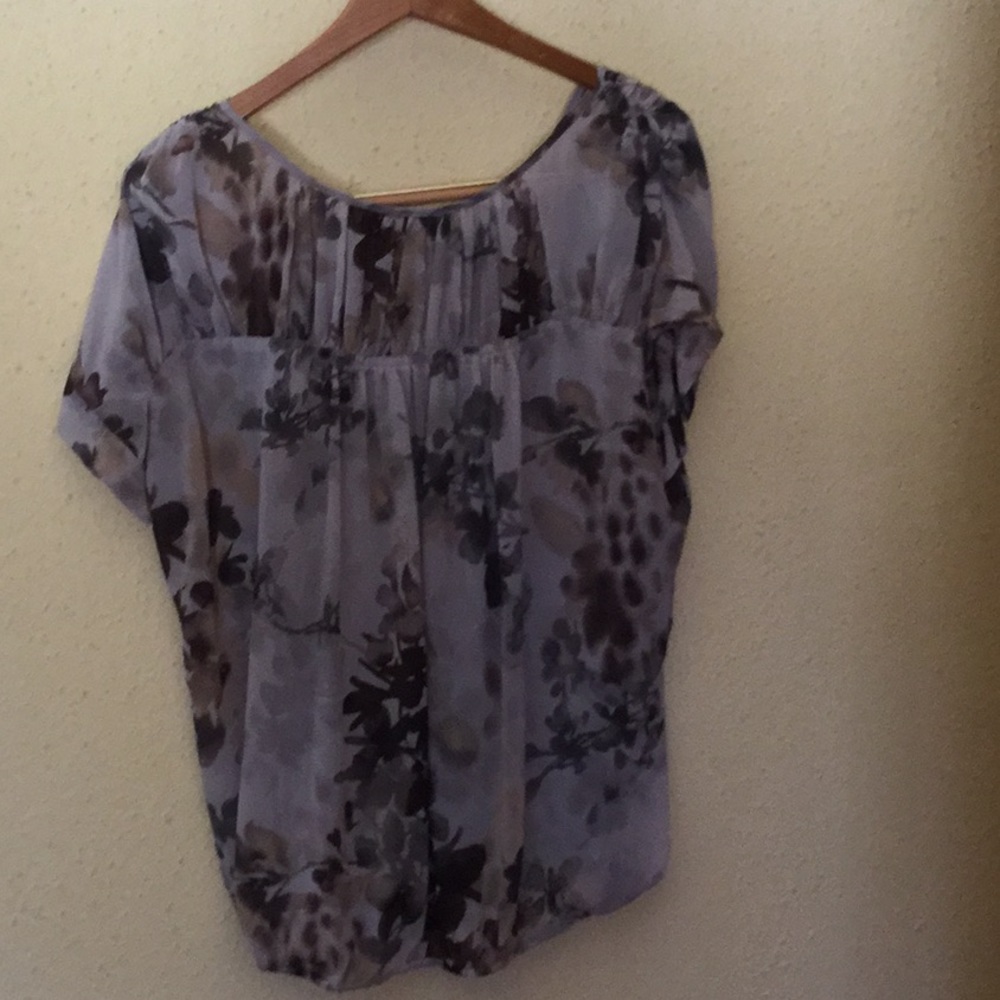 Blouse - Picture 2 of 3